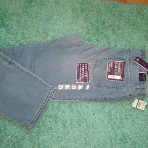 Gloria Vanderbilt pants